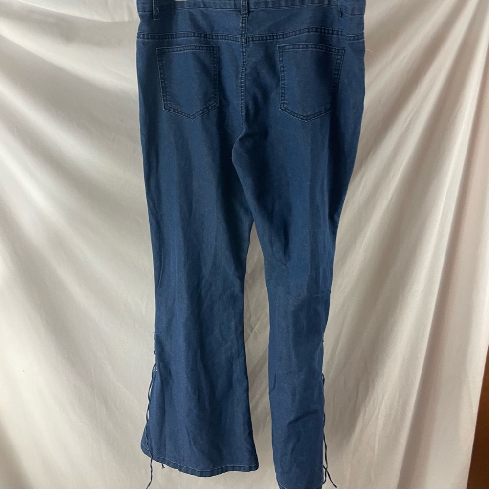 Flare Gromet Lace up Jeans - Picture 9 of 10